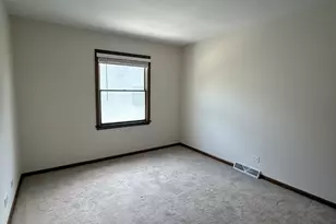 121 Spuhler Dr, Batavia, IL 60510 - Photo 14