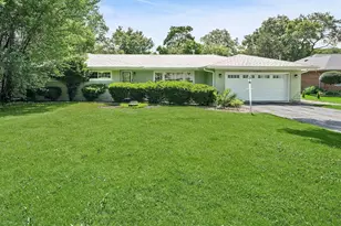 13215 S Adsit Rd, Palos Park, IL 60464 - Photo 1