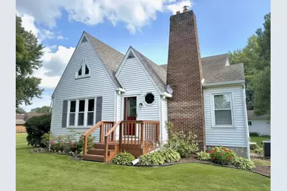 313 W 2nd Street, Prophetstown, IL 61277 - Photo 2