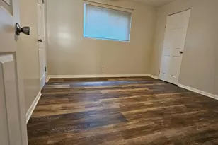 115 157th St, Calumet City, IL 60409 - Photo 6
