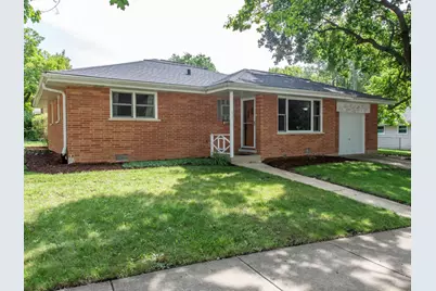 623 McKinley Avenue, Mundelein, IL 60060 - Photo 1