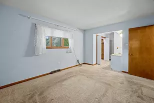 109 E Park View Dr, Forrest, IL 61741 - Photo 30