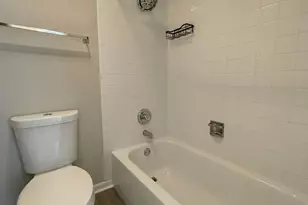 311 E Forest Knoll Dr, Palatine, IL 60074 - Photo 14