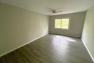 311 E Forest Knoll Dr, Palatine, IL 60074 - Photo 12