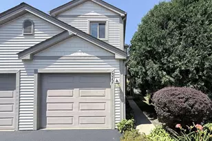 311 E Forest Knoll Dr, Palatine, IL 60074 - Photo 2