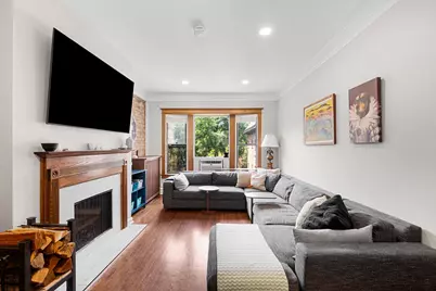 3749 N Pine Grove Avenue #3, Chicago, IL 60613 - Photo 16