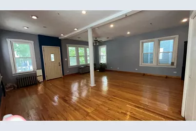 4136 N Bell Avenue, Chicago, IL 60618 - Photo 6