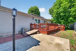 414 N Pine St, Gardner, IL 60424 - Photo 42