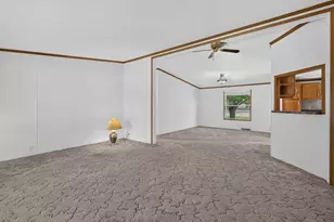 414 N Pine St, Gardner, IL 60424 - Photo 12