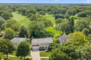 1220 Heatherton Dr, Naperville, IL 60563 - Photo 2