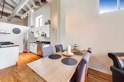 1645 W Ogden Avenue #420, Chicago, IL 60612 - Photo 8