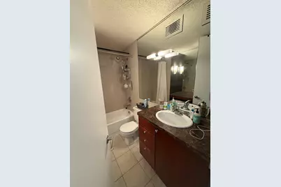 30 E Huron Street #1104, Chicago, IL 60611 - Photo 10