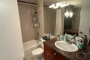 30 E Huron St, Chicago, IL 60611 - Photo 10