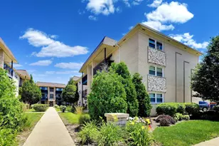 6551 N Harlem Ave, Chicago, IL 60631 - Photo 2