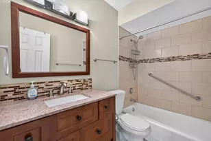 670 Pinecrest Dr, Prospect Heights, IL 60070 - Photo 10
