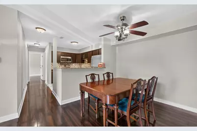 670 Pinecrest Drive #101, Prospect Heights, IL 60070 - Photo 6