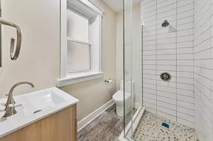 2630 W Division St, Chicago, IL 60622 - Photo 12