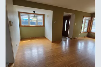 8418 W Crain Street, Niles, IL 60714 - Photo 12
