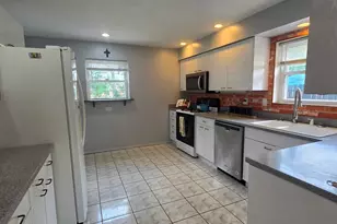 8418 W Crain St, Niles, IL 60714 - Photo 8