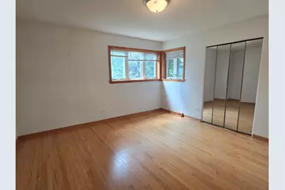 8418 W Crain Street, Niles, IL 60714 - Photo 30
