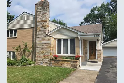 8418 W Crain Street, Niles, IL 60714 - Photo 2