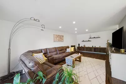 840 Wellington Avenue #215, Elk Grove Village, IL 60007 - Photo 10