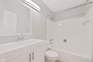 1636 N Wells St, Chicago, IL 60614 - Photo 10