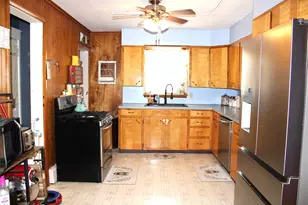 230 N Cherry St, Centralia, IL 62801 - Photo 20