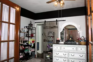 230 N Cherry St, Centralia, IL 62801 - Photo 16