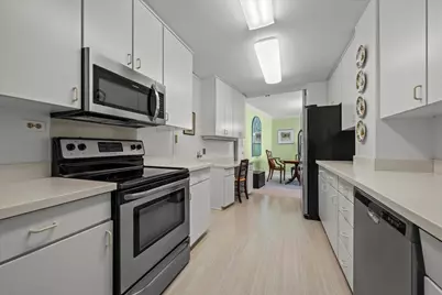 1630 Sheridan Road #9G, Wilmette, IL 60091 - Photo 12