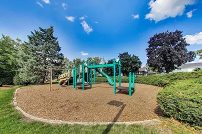 249 Sunrise Avenue, Willowbrook, IL 60527 - Photo 28