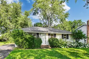 249 Sunrise Ave, Willowbrook, IL 60527 - Photo 1