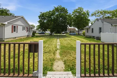 453 N Michigan Avenue, Bradley, IL 60915 - Photo 4