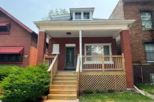 7653 S St Lawrence Ave, Chicago, IL 60619 - Photo 1
