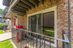 884 S Plum Grove Rd, Palatine, IL 60067 - Photo 18