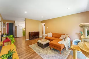 884 S Plum Grove Rd, Palatine, IL 60067 - Photo 4