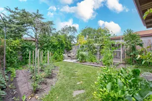 8936 N Elmore St, Niles, IL 60714 - Photo 8