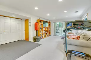 8936 N Elmore St, Niles, IL 60714 - Photo 30