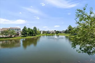7951 Hedgewood Dr, Darien, IL 60561 - Photo 4