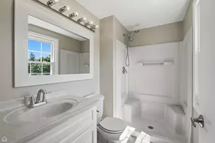 32 Timber Hill Rd, Buffalo Grove, IL 60089 - Photo 18