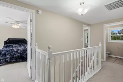 32 Timber Hill Road, Buffalo Grove, IL 60089 - Photo 12