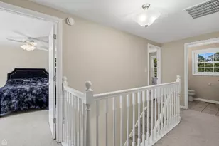 32 Timber Hill Rd, Buffalo Grove, IL 60089 - Photo 12