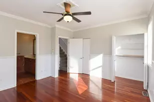 1000 N Crosby St, Chicago, IL 60610 - Photo 8