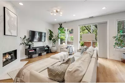 1350 W Belmont Avenue #A, Chicago, IL 60657 - Photo 4