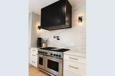 [Address not provided], Highland Park, IL 60035 - Photo 16