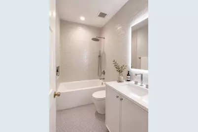 [Address not provided], Highland Park, IL 60035 - Photo 42