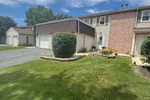 140 Julie Rd, Bolingbrook, IL 60440 - Photo 1