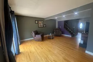 140 Julie Rd, Bolingbrook, IL 60440 - Photo 8