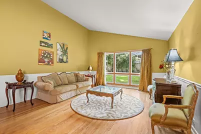 1326 Cavell Avenue, Highland Park, IL 60035 - Photo 6