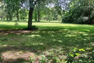 7829 S South Shore Dr, Chicago, IL 60649 - Photo 8
